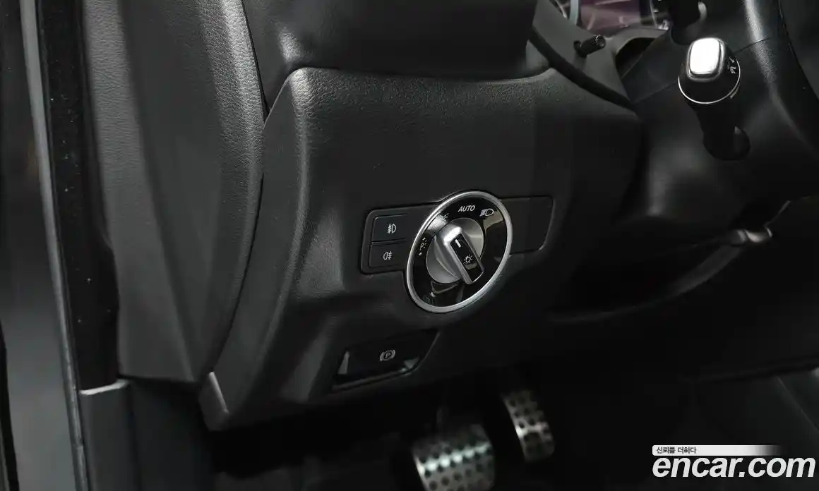 Infiniti Q30 2017 2.0 гидро, фото 16