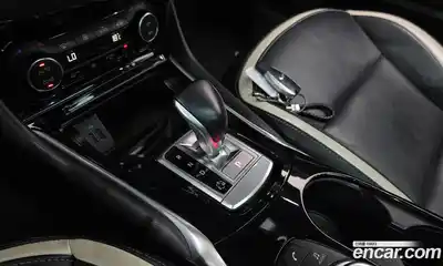 Infiniti Q30 2017 2.0 гидро, миниатюра 9