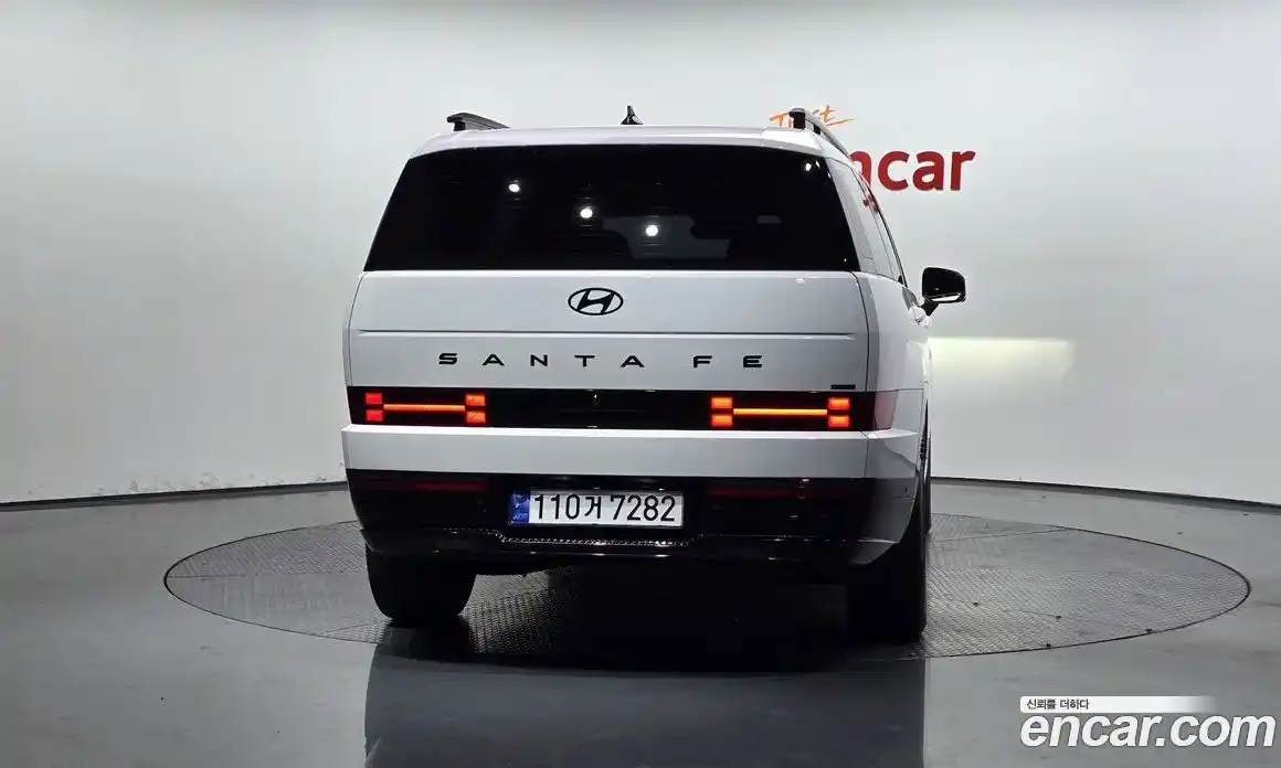 Hyundai Santa Fe 2023 1.6 гидро, фото 4
