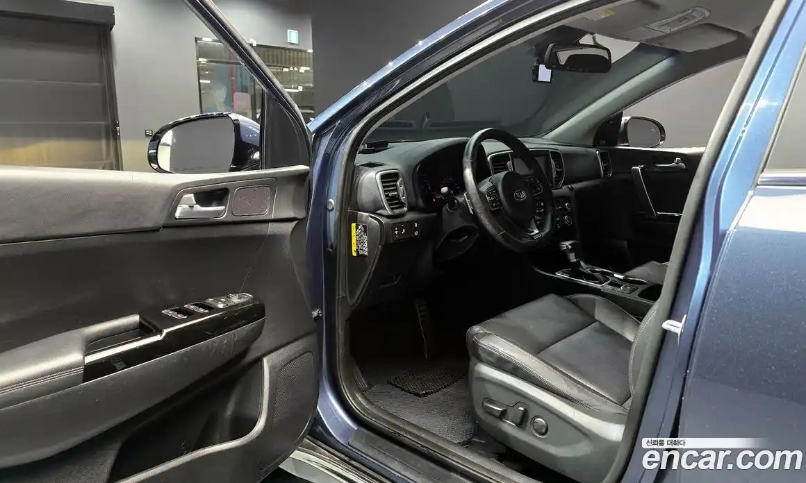 Kia Sportage 2017 2.0 автомат (гидро), фото 11