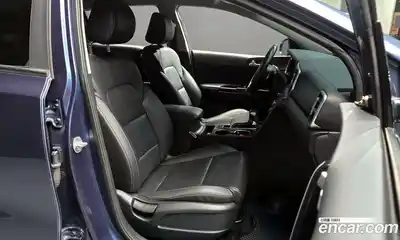 Kia Sportage 2017 2.0 автомат (гидро), миниатюра 10