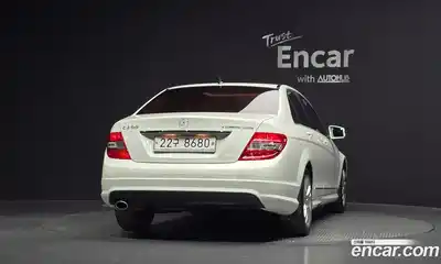 Mercedes-Benz C-Class 2009 1.8 гидро, миниатюра 4