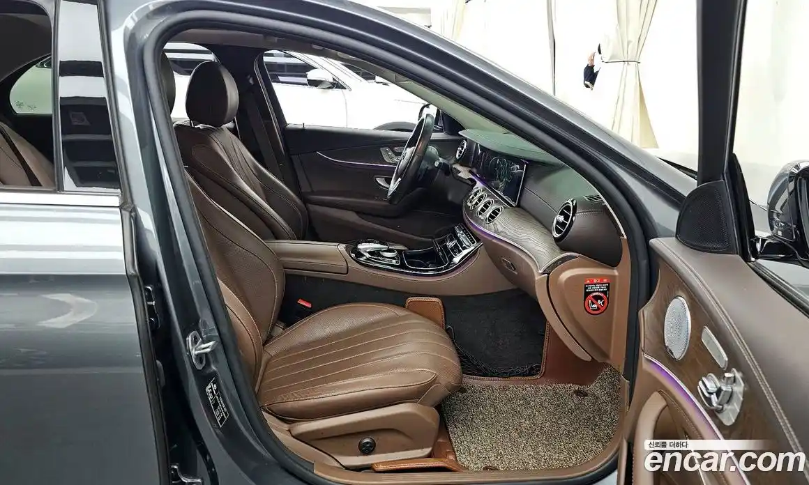 Mercedes-Benz E-Class 2018 2.0 автомат (гидро), фото 11