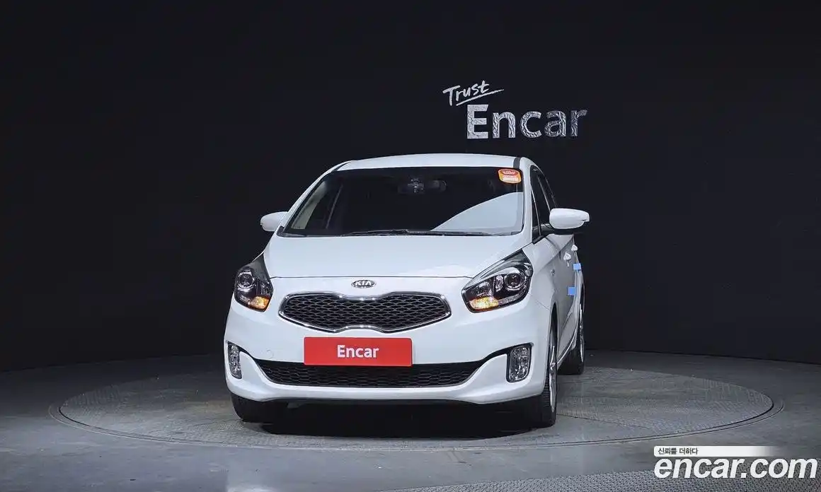 Kia Carens 2016 1.7 автомат (гидро), фото 3
