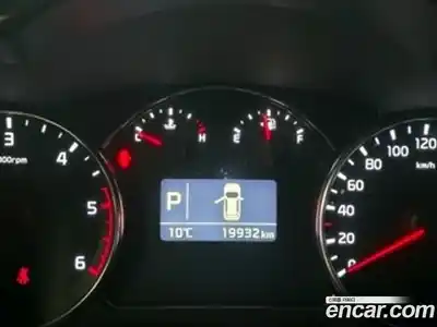 Kia Carens 2016 1.7 автомат (гидро), миниатюра 8