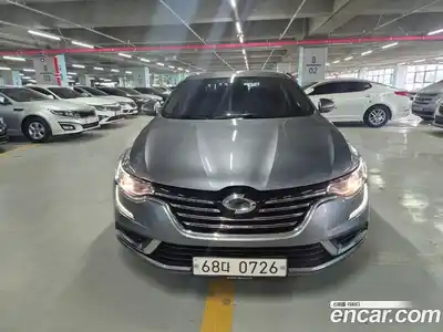 Renault SM6