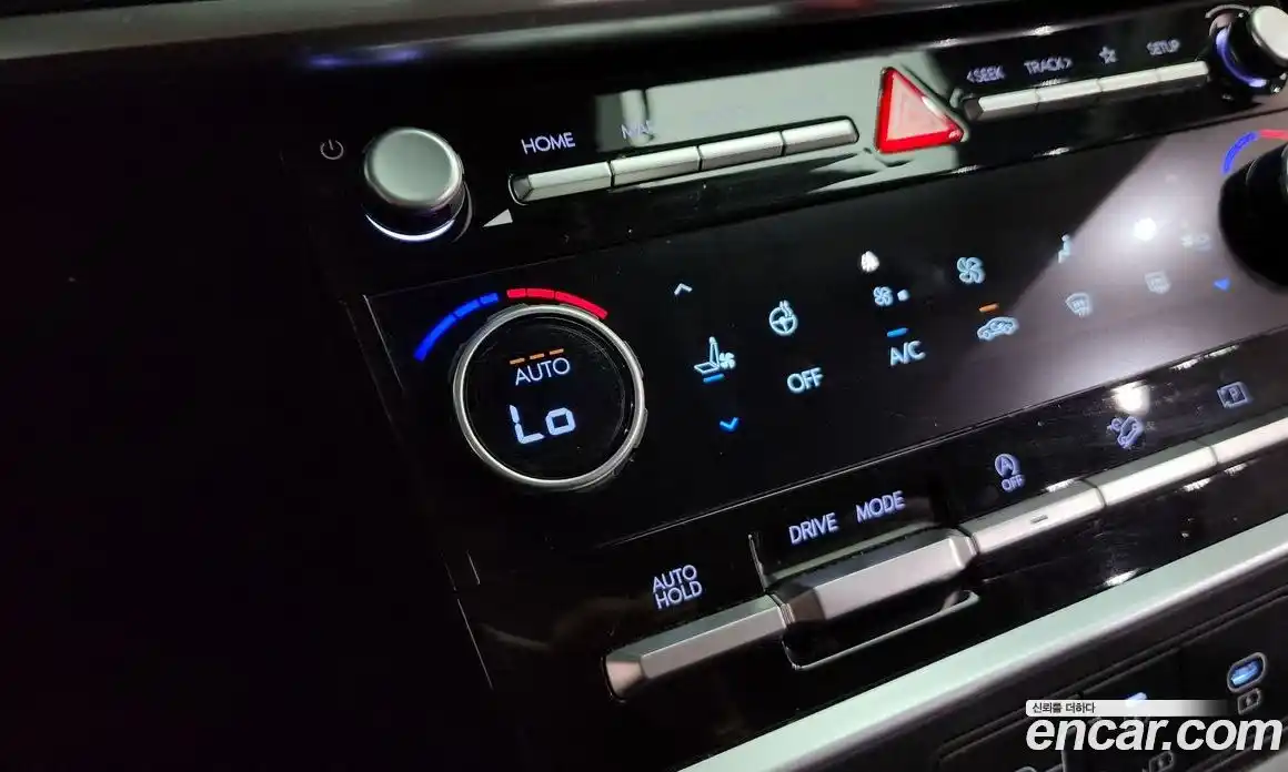 Hyundai Santa Fe 2023 2.5 гидро, фото 27