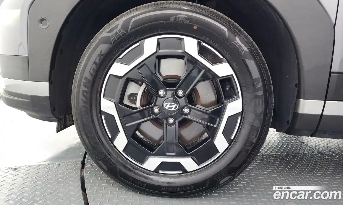 Hyundai Santa Fe 2023 2.5 гидро, фото 5