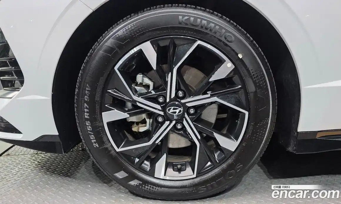 Hyundai Sonata 2025 2.0 автомат (гидро), фото 5