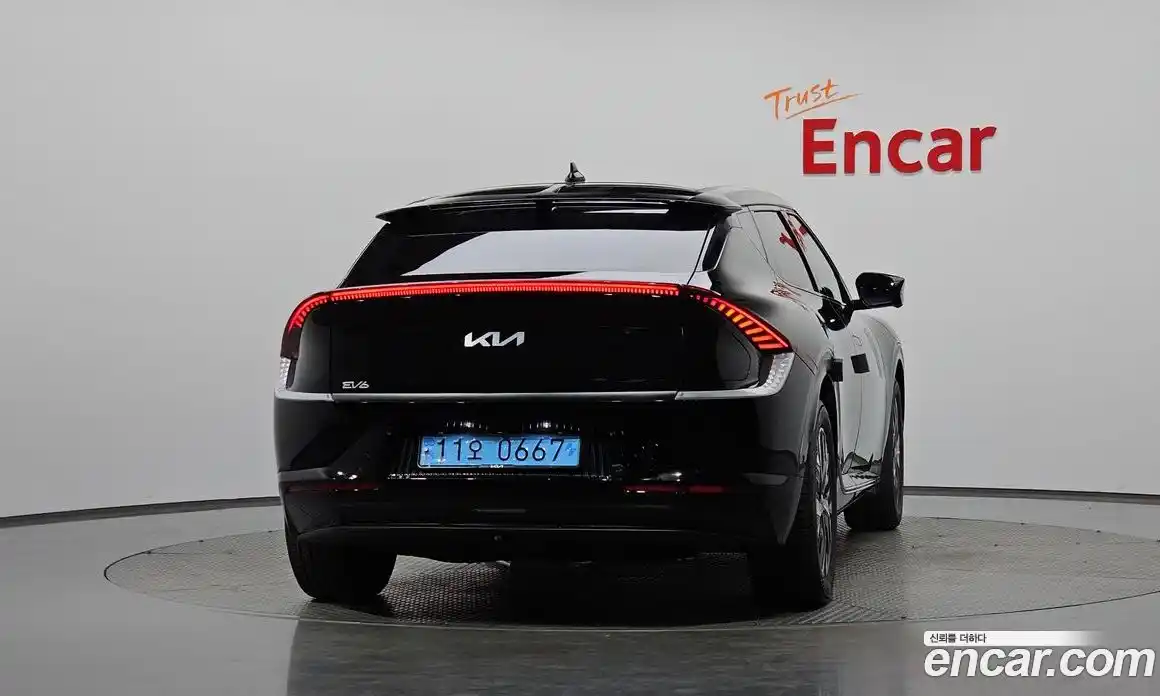 Kia EV6 2023 0.1 гидро, фото 3