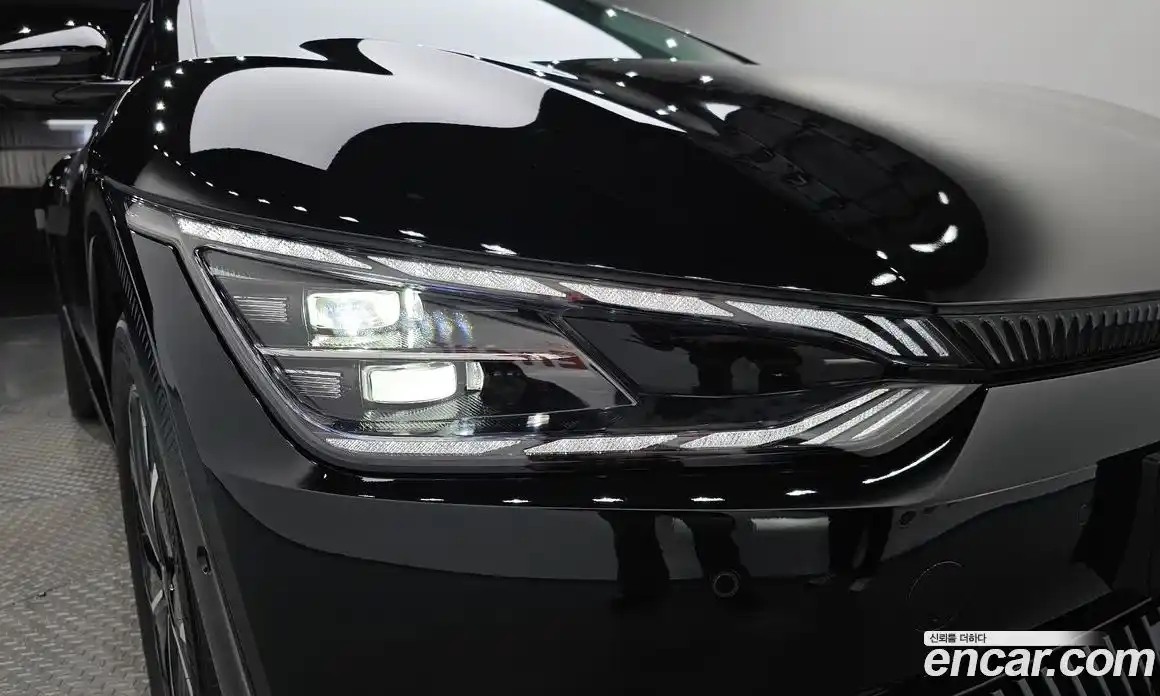 Kia EV6 2023 0.1 гидро, фото 7