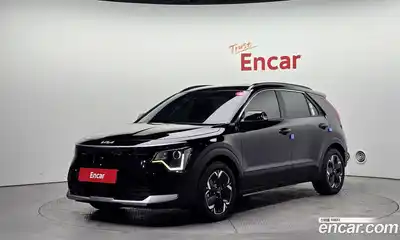 Kia Niro, 2023, 14 240 км