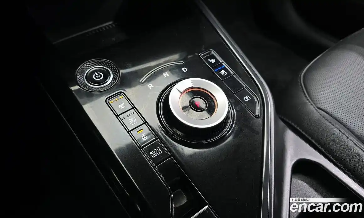 Kia Niro 2023 0.2 автомат (гидро), фото 12