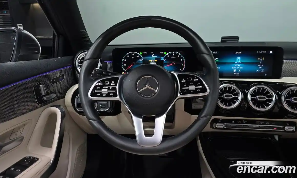 Mercedes-Benz A-Class 2021 2.0 гидро, фото 18