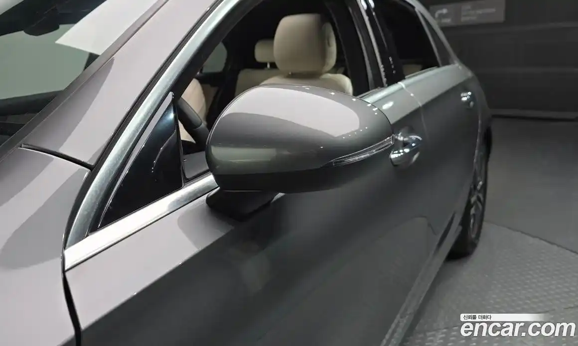 Mercedes-Benz A-Class 2021 2.0 гидро, фото 28