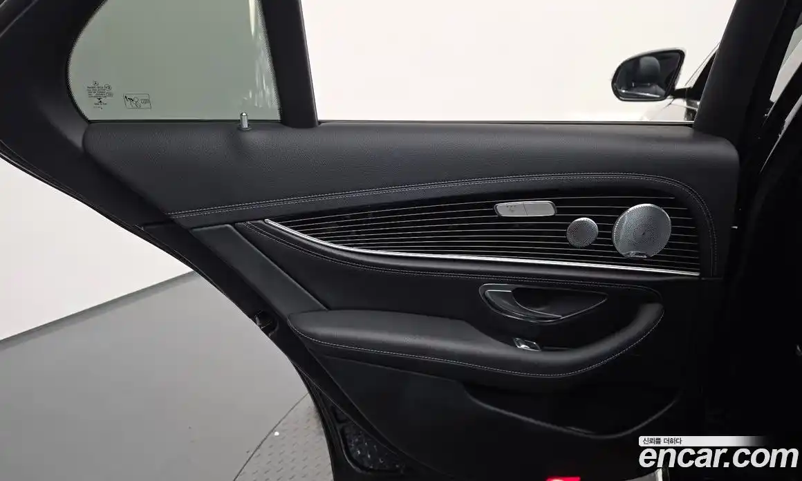 Mercedes-Benz E-Class 2019 3.0 гидро, фото 15