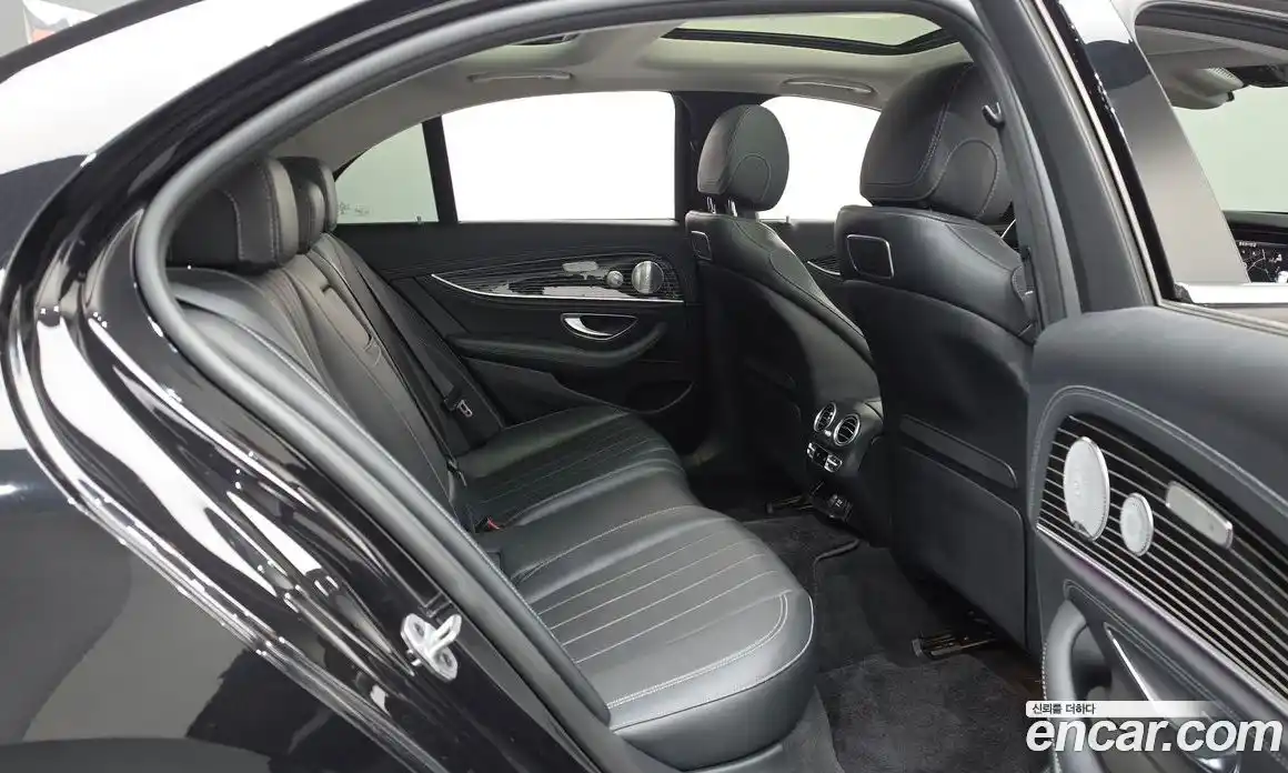Mercedes-Benz E-Class 2019 3.0 гидро, фото 17