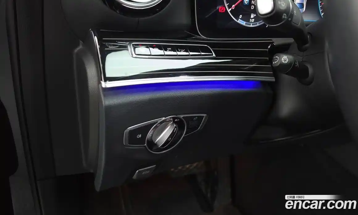 Mercedes-Benz E-Class 2019 3.0 гидро, фото 28