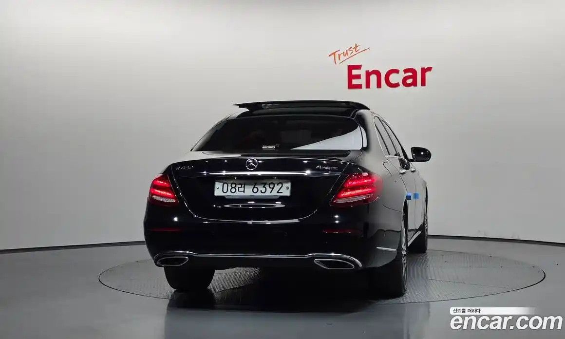 Mercedes-Benz E-Class 2019 3.0 гидро, фото 4