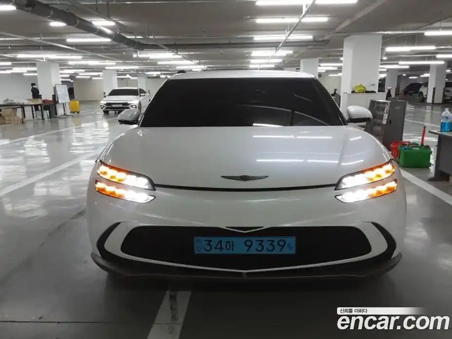Genesis GV60 2023 0.4 гидро, фото 16
