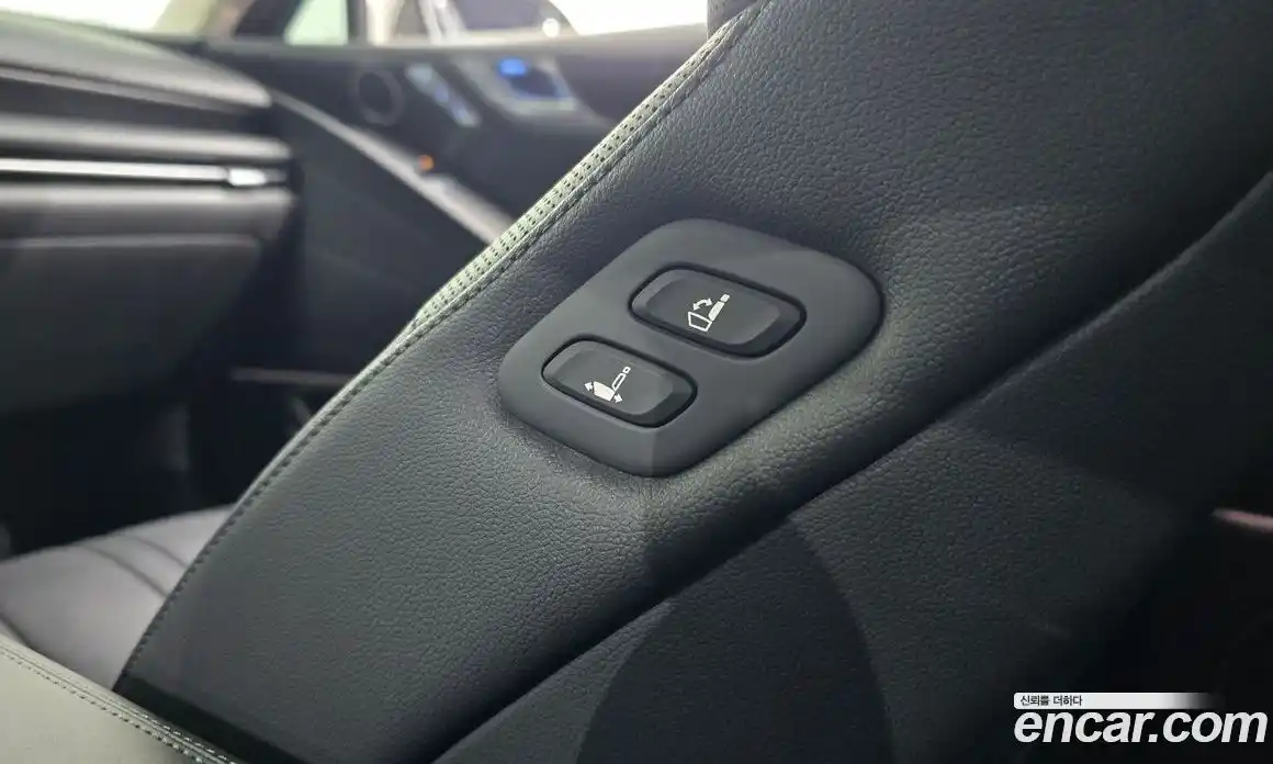 Genesis G80 2024 2.5 автомат (гидро), фото 28