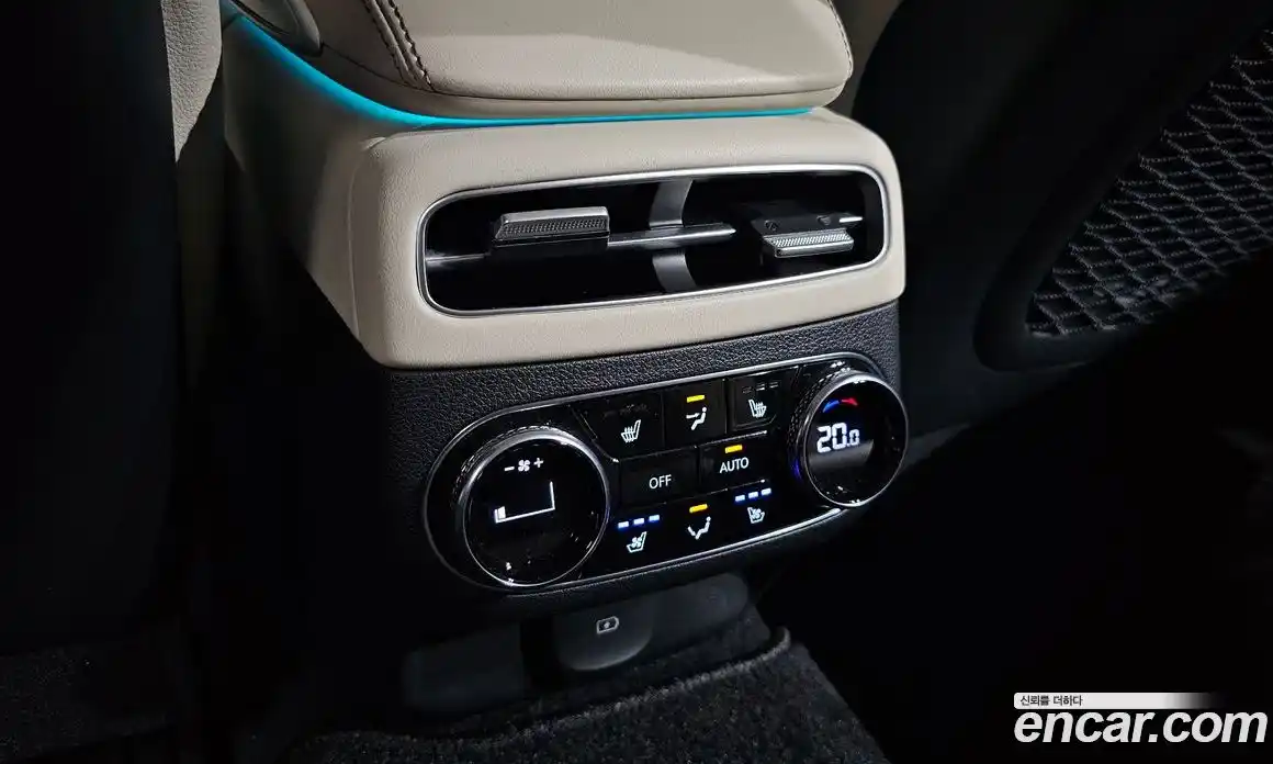Genesis GV70 2021 2.5 автомат (гидро), фото 24