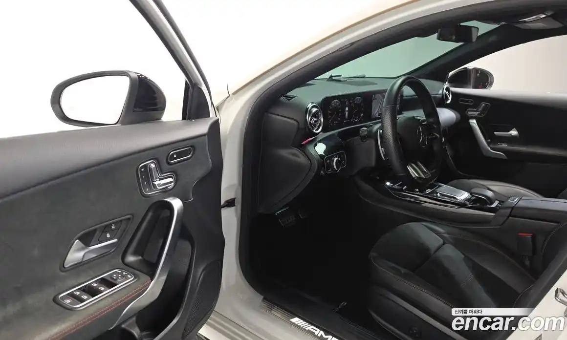 Mercedes-Benz A-Class 2020 2.0 гидро, фото 10