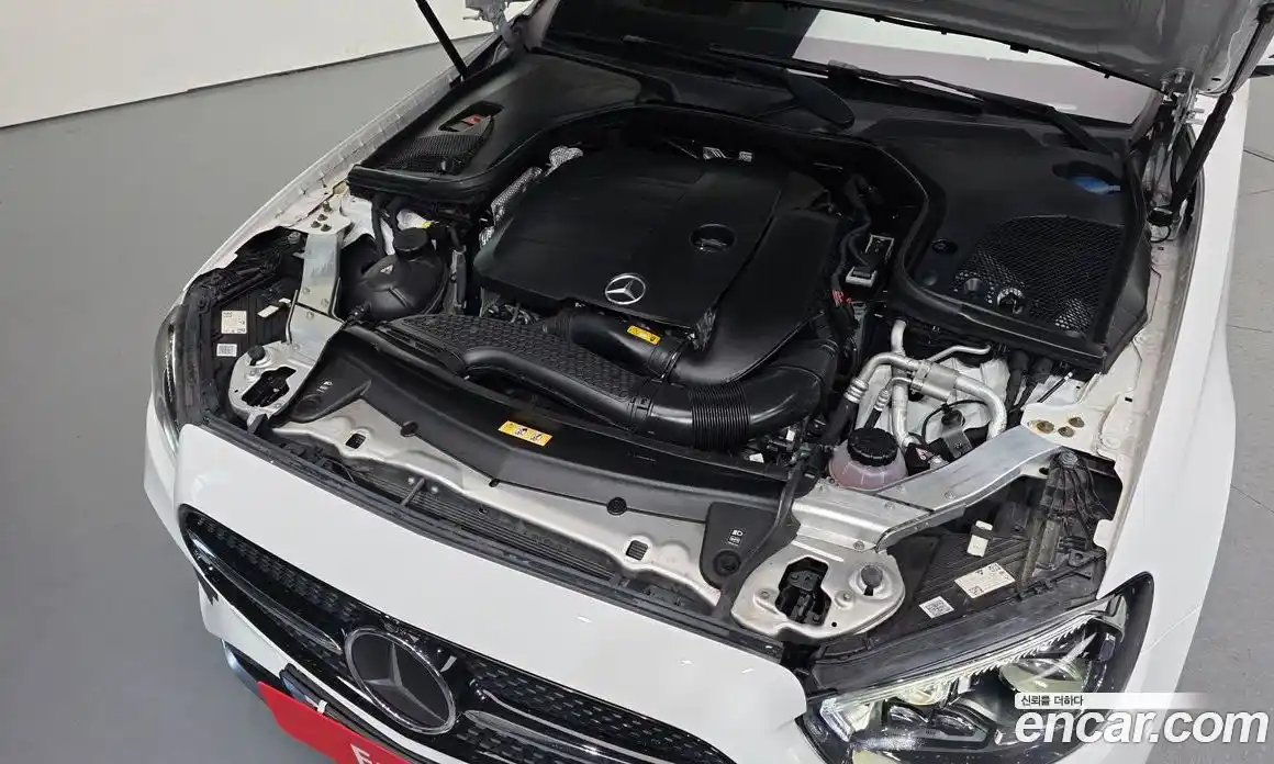 Mercedes-Benz E-Class 2021 2.0 гидро, фото 6