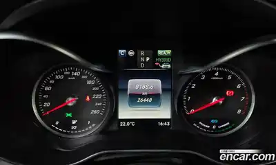 Mercedes-Benz GLC-Class 2018 2.0 автомат (гидро), миниатюра 11