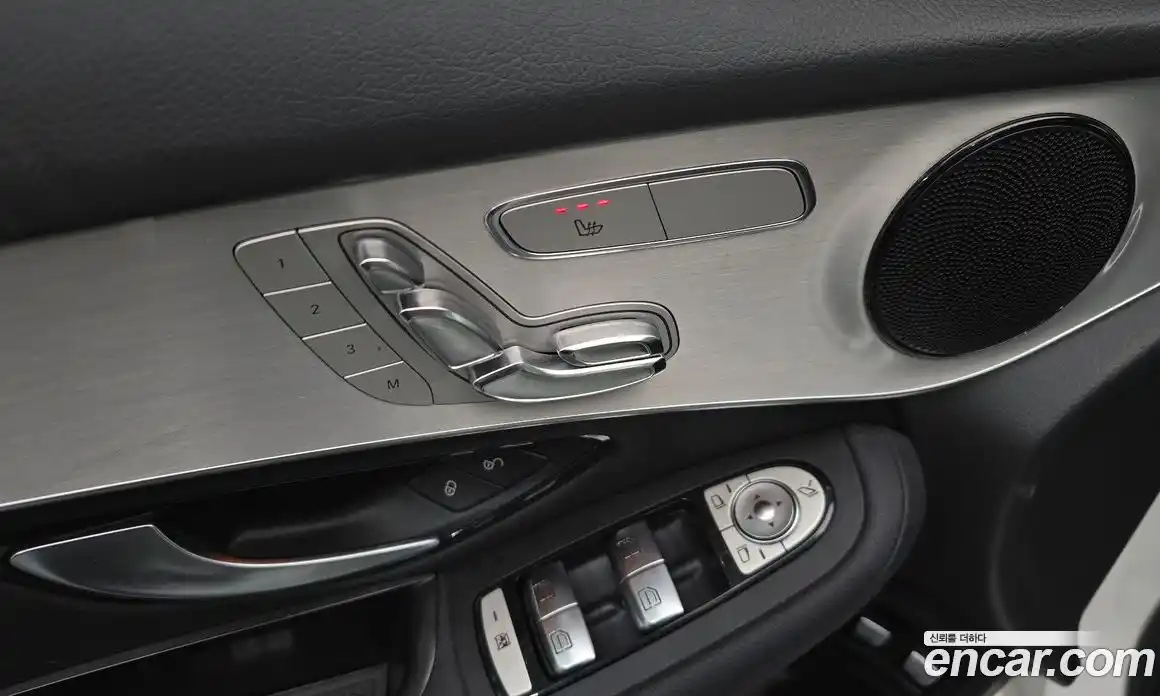 Mercedes-Benz GLC-Class 2018 2.0 автомат (гидро), фото 34