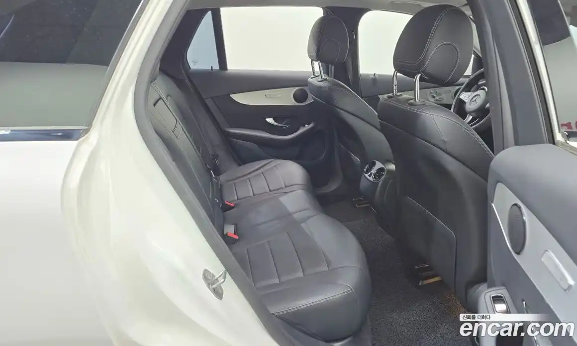 Mercedes-Benz GLC-Class 2018 2.0 автомат (гидро), фото 36