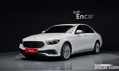 Mercedes-Benz E-Class, 2021, 76 733 км