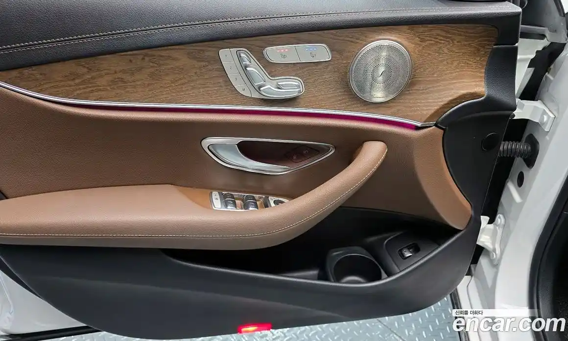 Mercedes-Benz E-Class 2021 2.0 автомат (гидро), фото 14