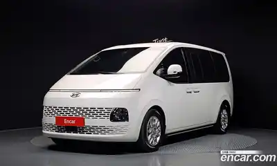 Hyundai Staria, 2023