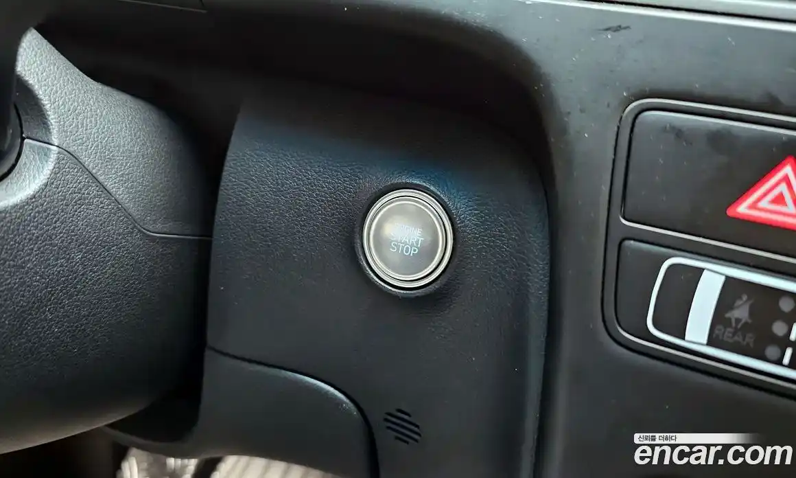 Hyundai Staria 2023 2.2 гидро, фото 26