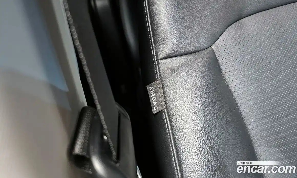 Hyundai Staria 2023 2.2 гидро, фото 35