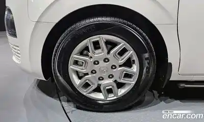Hyundai Staria 2023 2.2 гидро, миниатюра 5