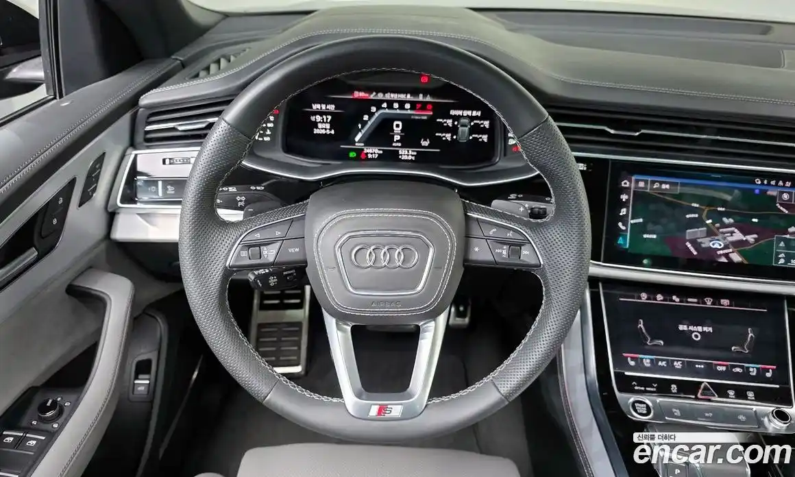 Audi Q8 2023 3.0 автомат (гидро), фото 19