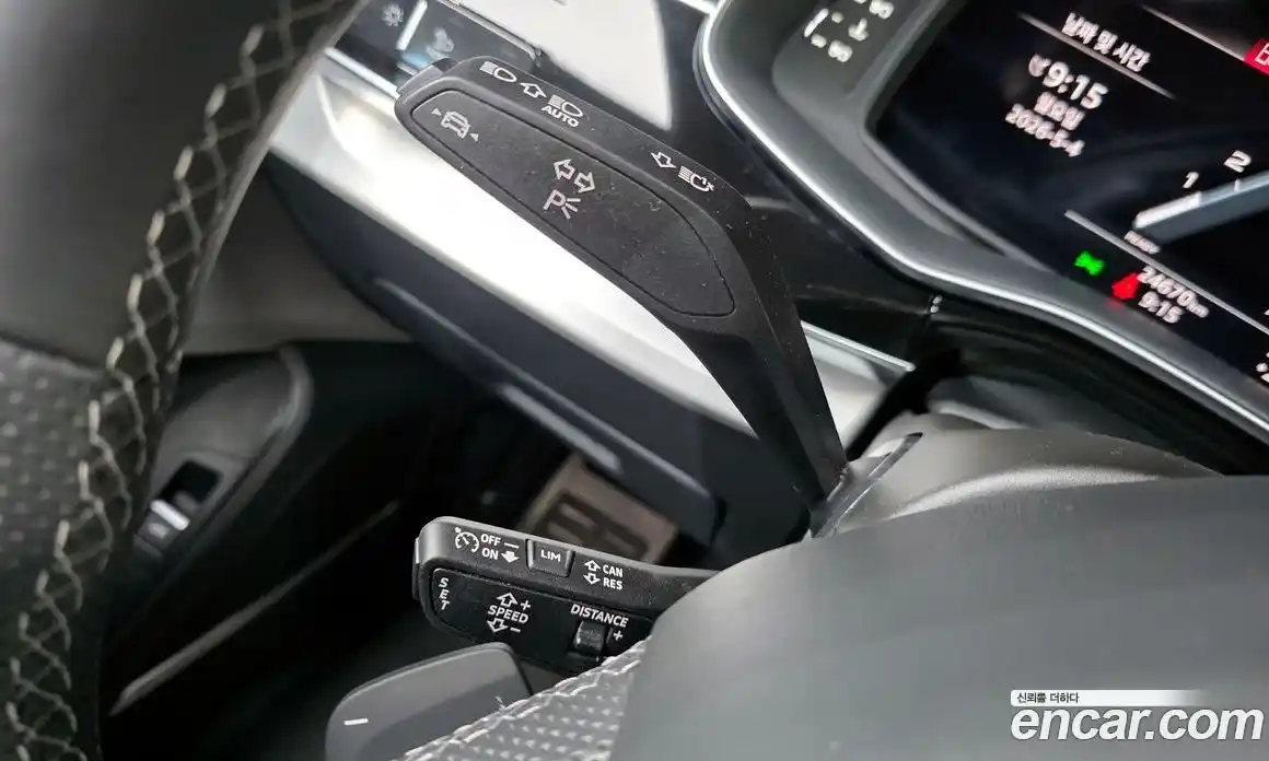 Audi Q8 2023 3.0 автомат (гидро), фото 29