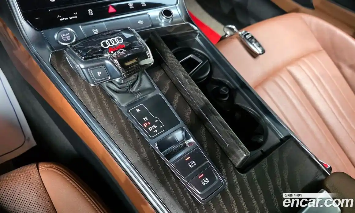 Audi A6 2020 2.0 автомат (гидро), фото 12