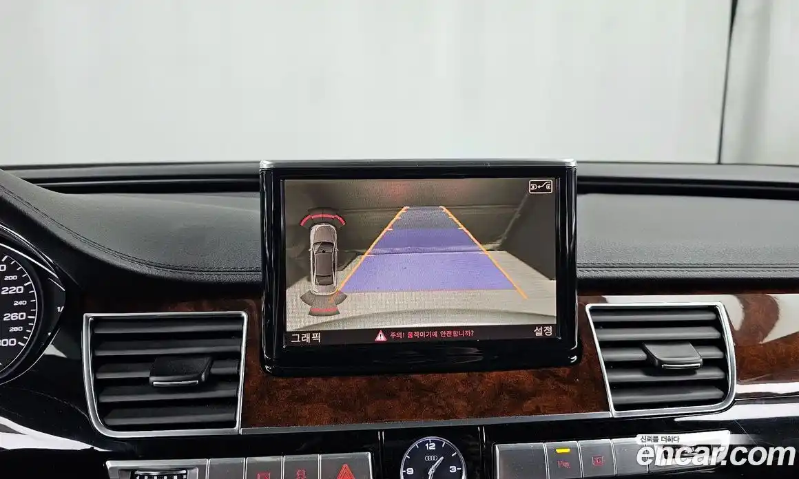 Audi A8 2011 3.0 автомат (гидро), фото 15
