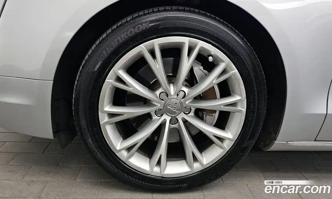 Audi A8 2011 3.0 автомат (гидро), фото 5