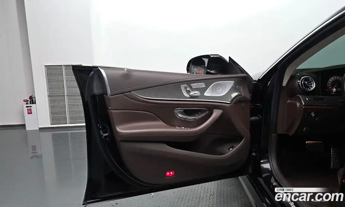 Mercedes-Benz CLS-Class 2020 1.9 гидро, фото 13