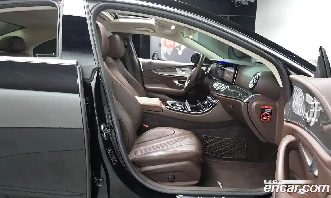Mercedes-Benz CLS-Class 2020 1.9 гидро, фото 15