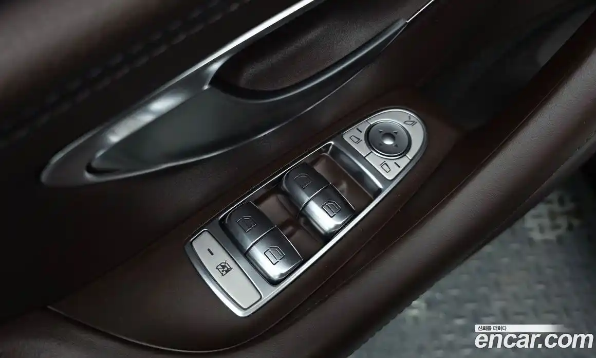 Mercedes-Benz CLS-Class 2020 1.9 гидро, фото 27