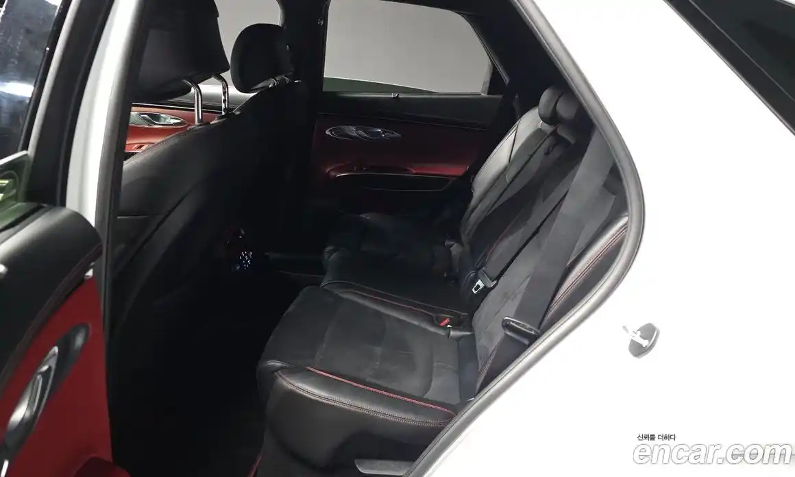 Genesis GV70 2021 2.5 автомат (гидро), фото 16