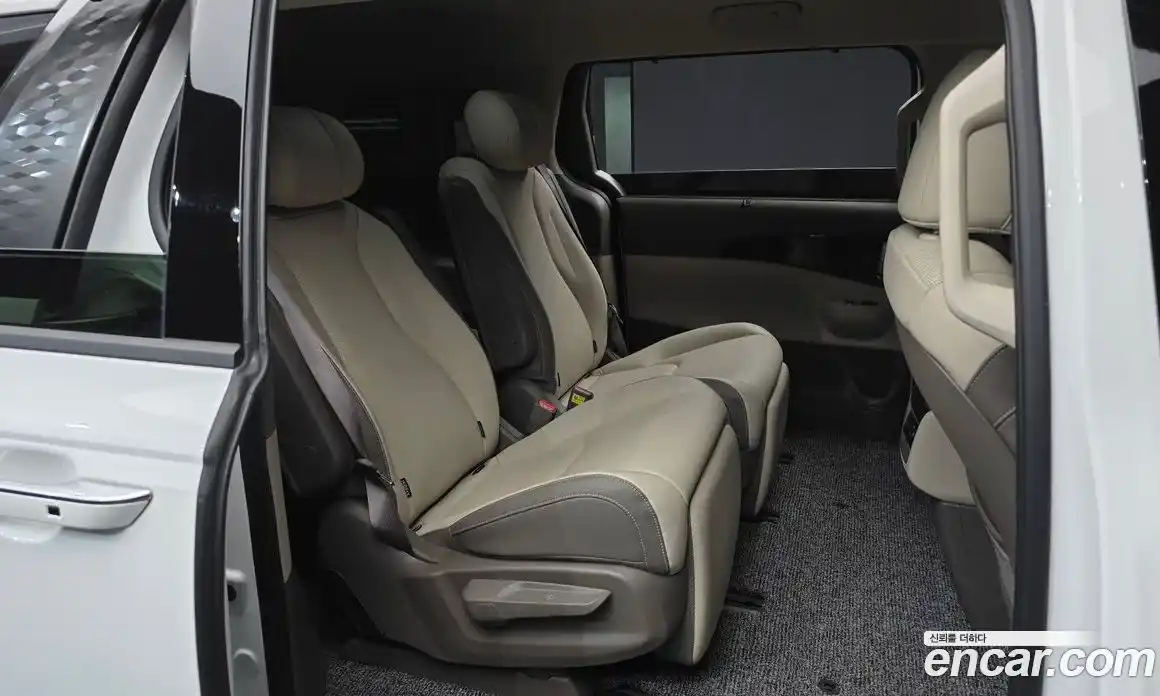 Kia Canival 2024 1.6 гидро, фото 17