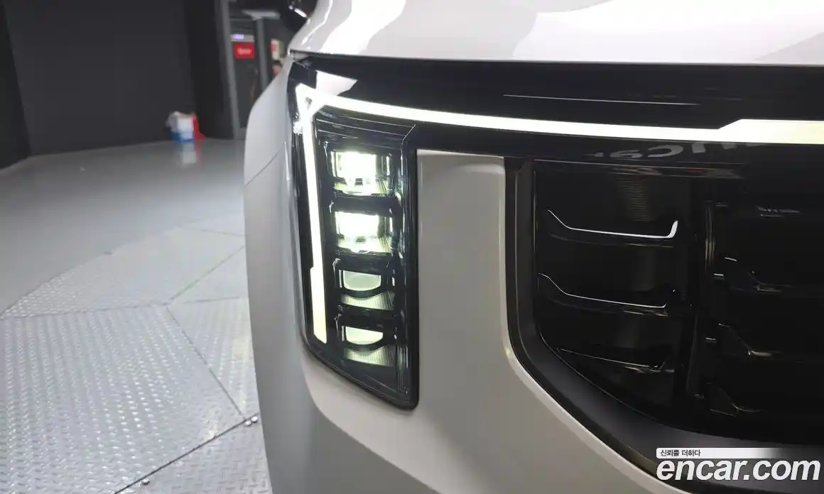 Kia Canival 2024 1.6 гидро, фото 8