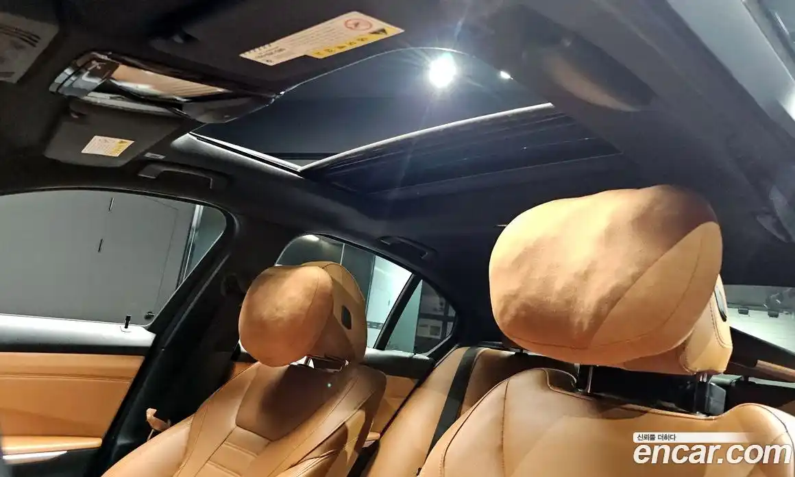 BMW 3-Series 2019 2.0 гидро, фото 24
