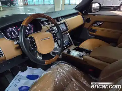 Land Rover Range Rover 2022 5.0 автомат (гидро), миниатюра 7
